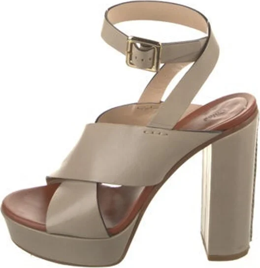 Chloé