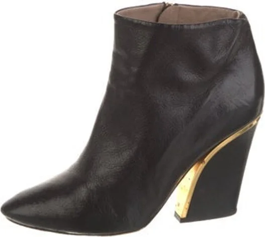 Chloé