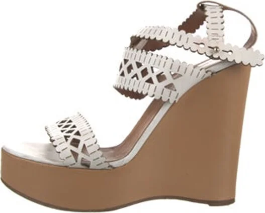 Chloé