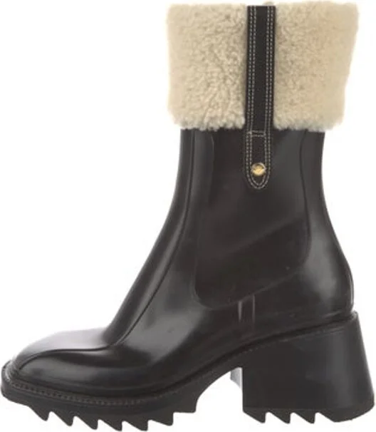 Chloé