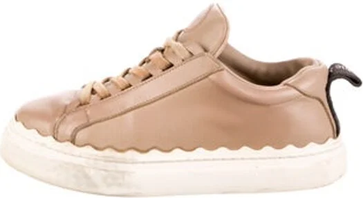 Chloé