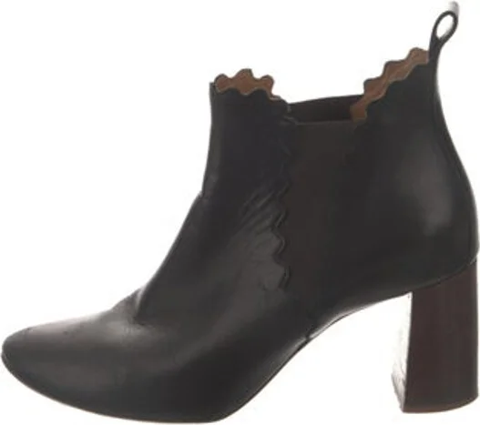 Chloé