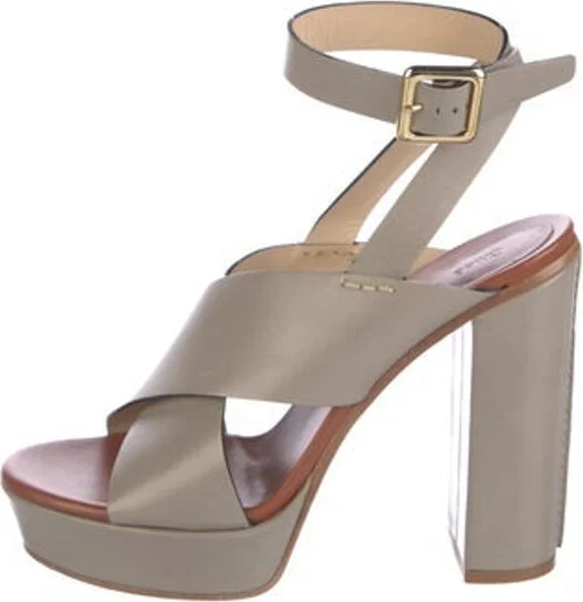 Chloé