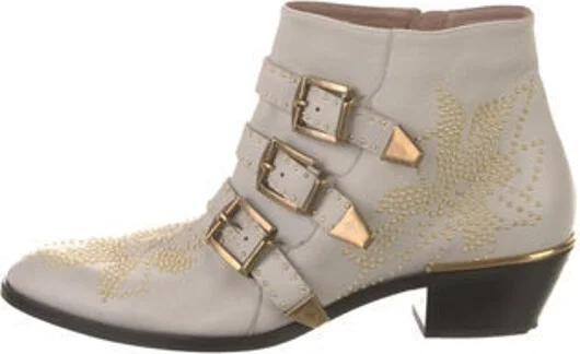 Chloé