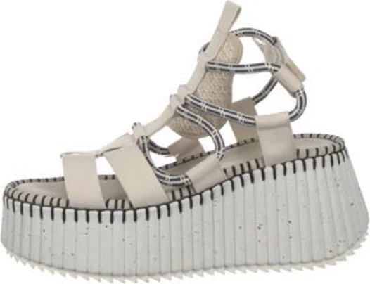 Chloé