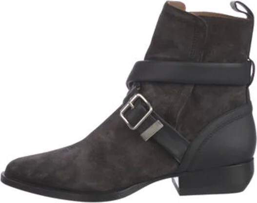 Chloé