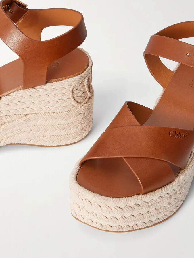 Chloé - Isla Leather Platform Wedge Sandals - Brown - Image 4