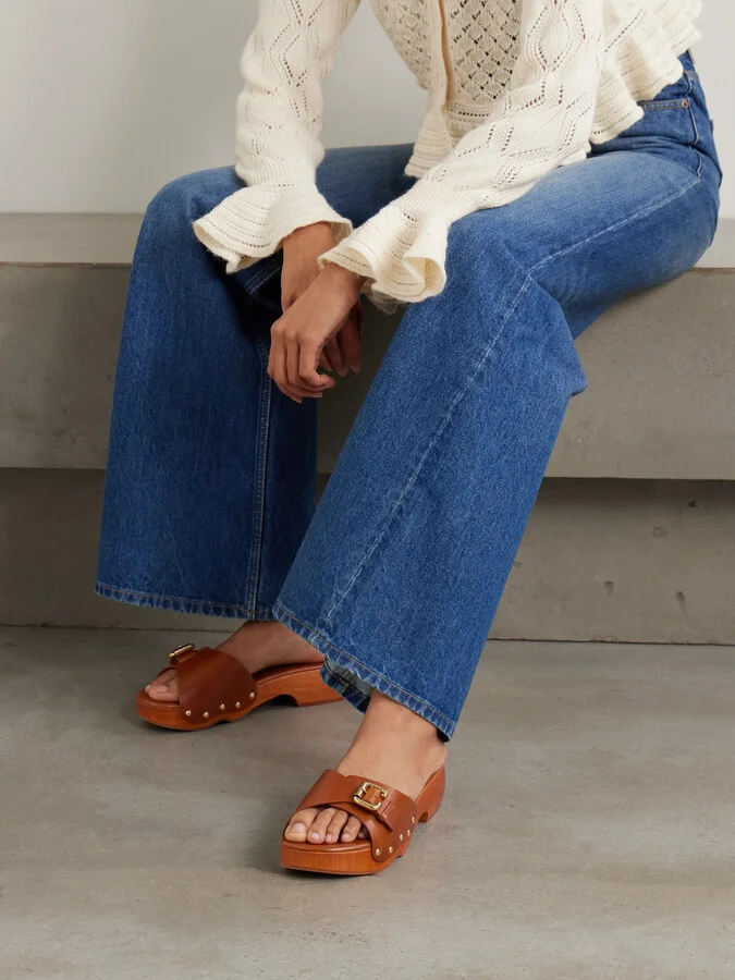 Chloé - Jeannette Embellished Leather Mules - Brown - Image 2