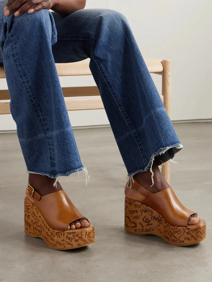 Chloé - Maxime Leather Platform Wedge Sandals - Brown - Image 2