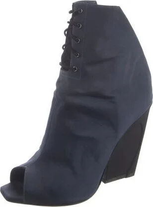 Christian Dior - Image 2