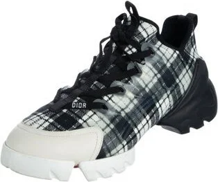 Christian Dior - Image 2