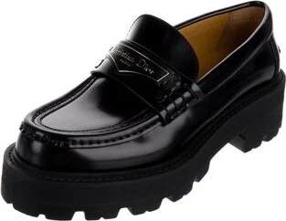 Christian Dior - Image 2