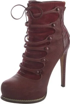 Christian Dior - Image 2