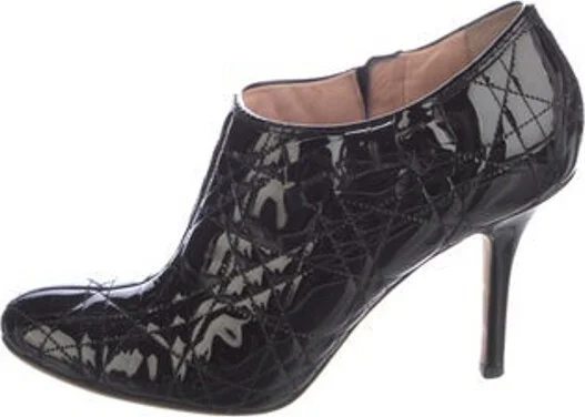 Black, Pattern Prints