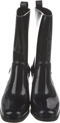 Christian Louboutin - Image 2
