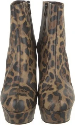 Christian Louboutin - Image 2