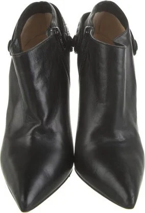 Christian Louboutin - Image 2