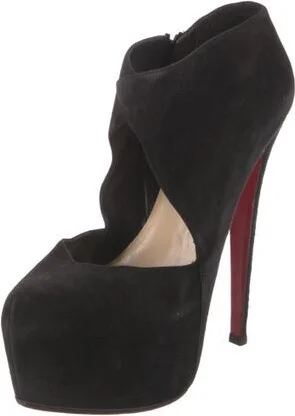 Christian Louboutin - Image 2