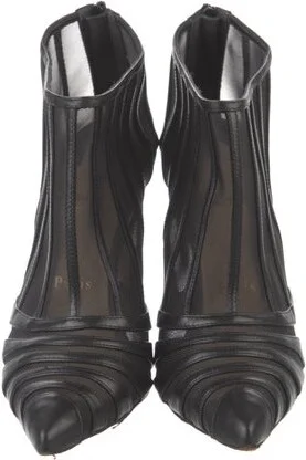 Christian Louboutin - Image 2