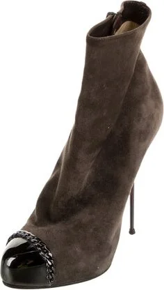 Christian Louboutin - Image 2