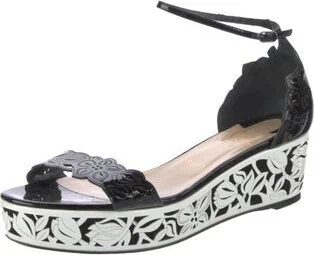 Christian Louboutin - Image 2