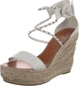 Christian Louboutin - Image 2