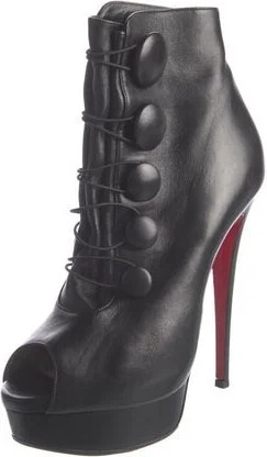 Christian Louboutin - Image 2