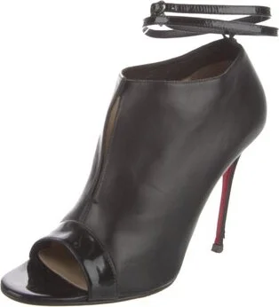 Christian Louboutin - Image 2