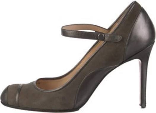 Brown, Grey