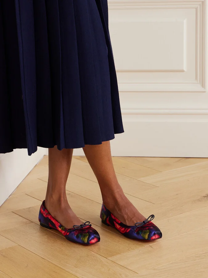 Christian Louboutin - Mamadrague Bow-detailed Floral-print Satin-crepe Ballet Flats - Red - Image 2