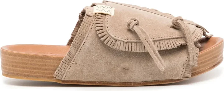 neutrals