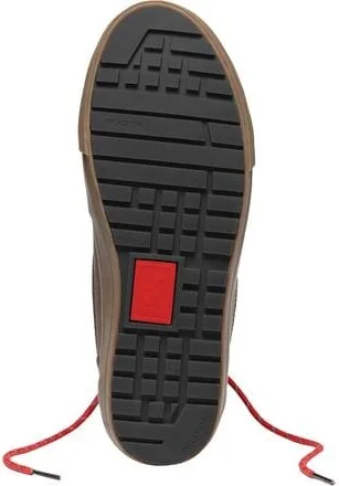 Chrome Storm 415 Traction Boot - Men's - Image 3