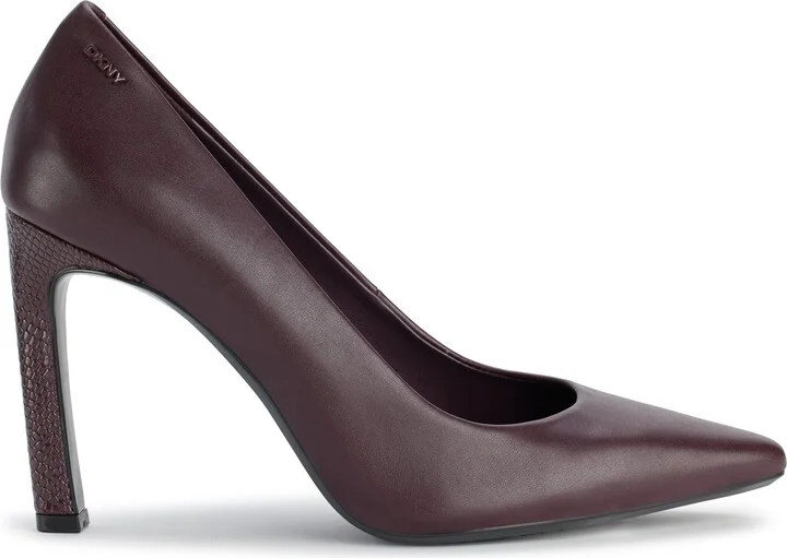Chrystie Pointed Toe Pump - Image 2