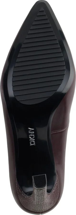 Chrystie Pointed Toe Pump - Image 4