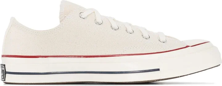 Chuck 70 classic low-top sneakers