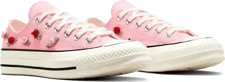Chuck 70 Valentine's Day sneakers - Image 2