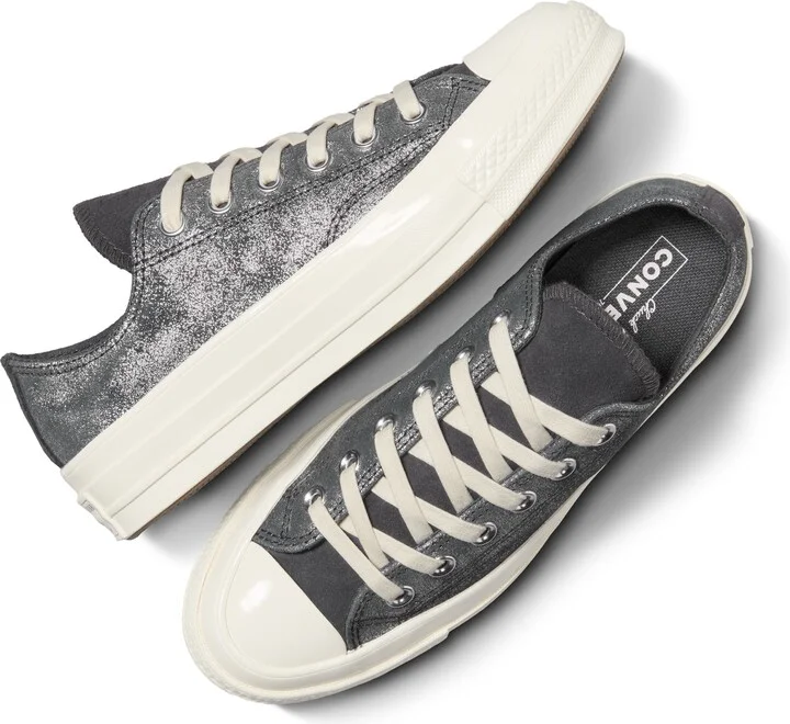 Chuck Taylor® All Star® 70 Metallic Platform Oxford Sneaker - Image 4