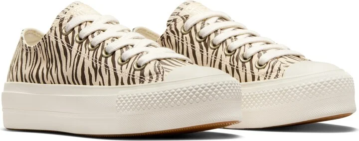 Chuck Taylor® All Star® Lift Oxford Sneaker - Image 10