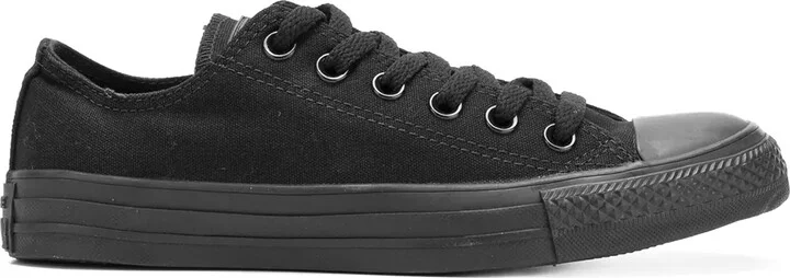Chuck Taylor All Star low tops