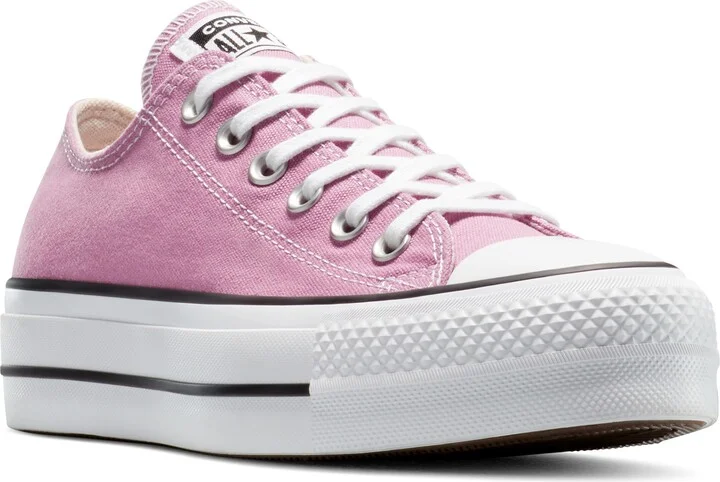 Cliffside Rose/white/black