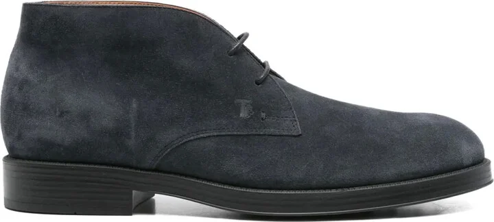 Chukka suede lace-up boots