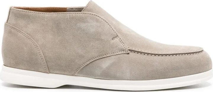 Chukka suede loafers