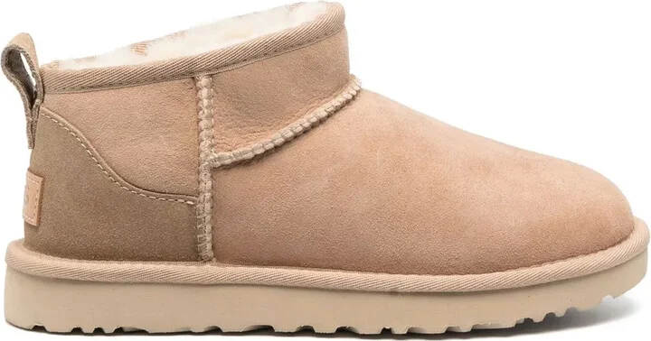 Chunky Slip-On Boots