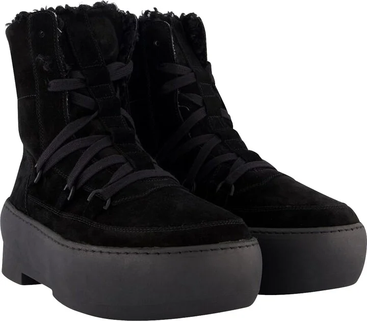 Chunky Sole Lace-Up Boots in Black Leather