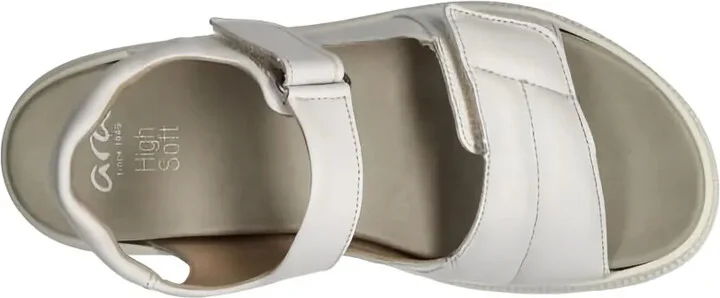 Chunky-Sole Sandals - Image 4