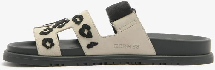 Chypre Sandals in Beige Esquisse and Black Tufted Suede - Image 2