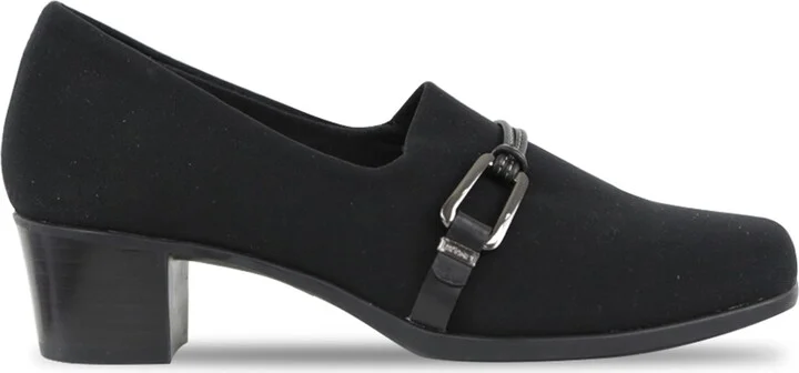 Cindi II Pump - Image 2