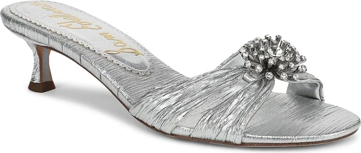 SOFT SILVER