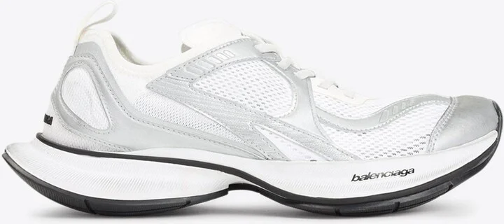 Circuit Low-Top Sneakers