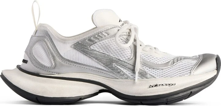 White/silver